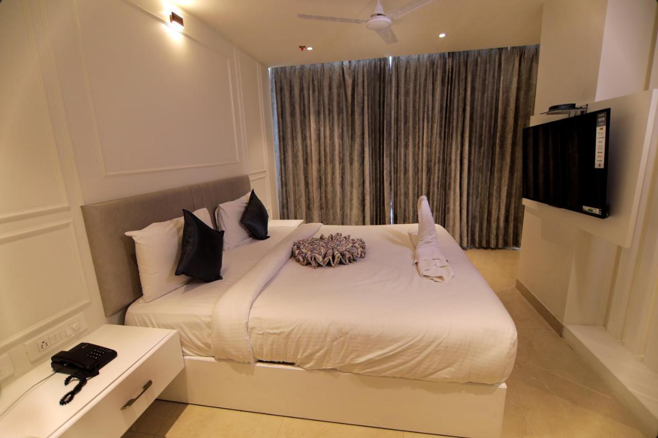 Hotel Mumbai House Express Udaipur Luaran gambar