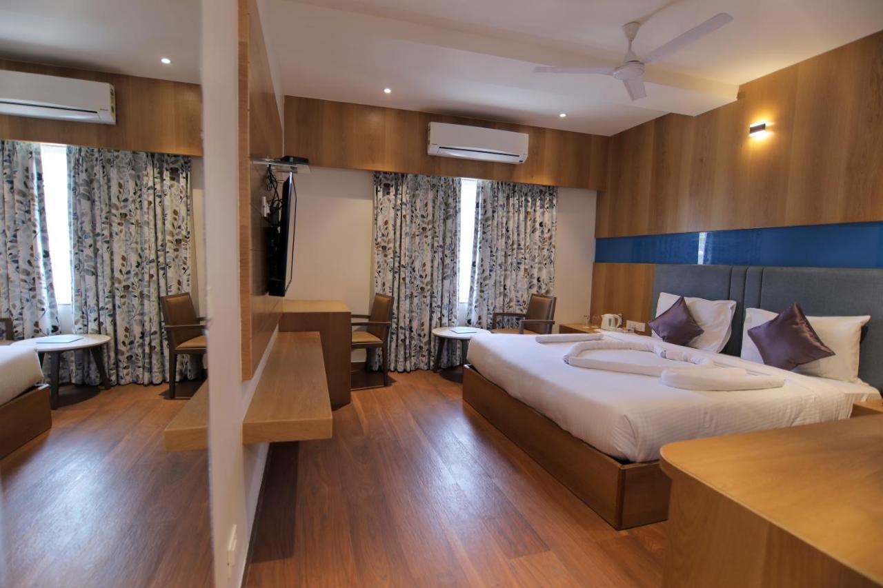 Hotel Mumbai House Express Udaipur Luaran gambar