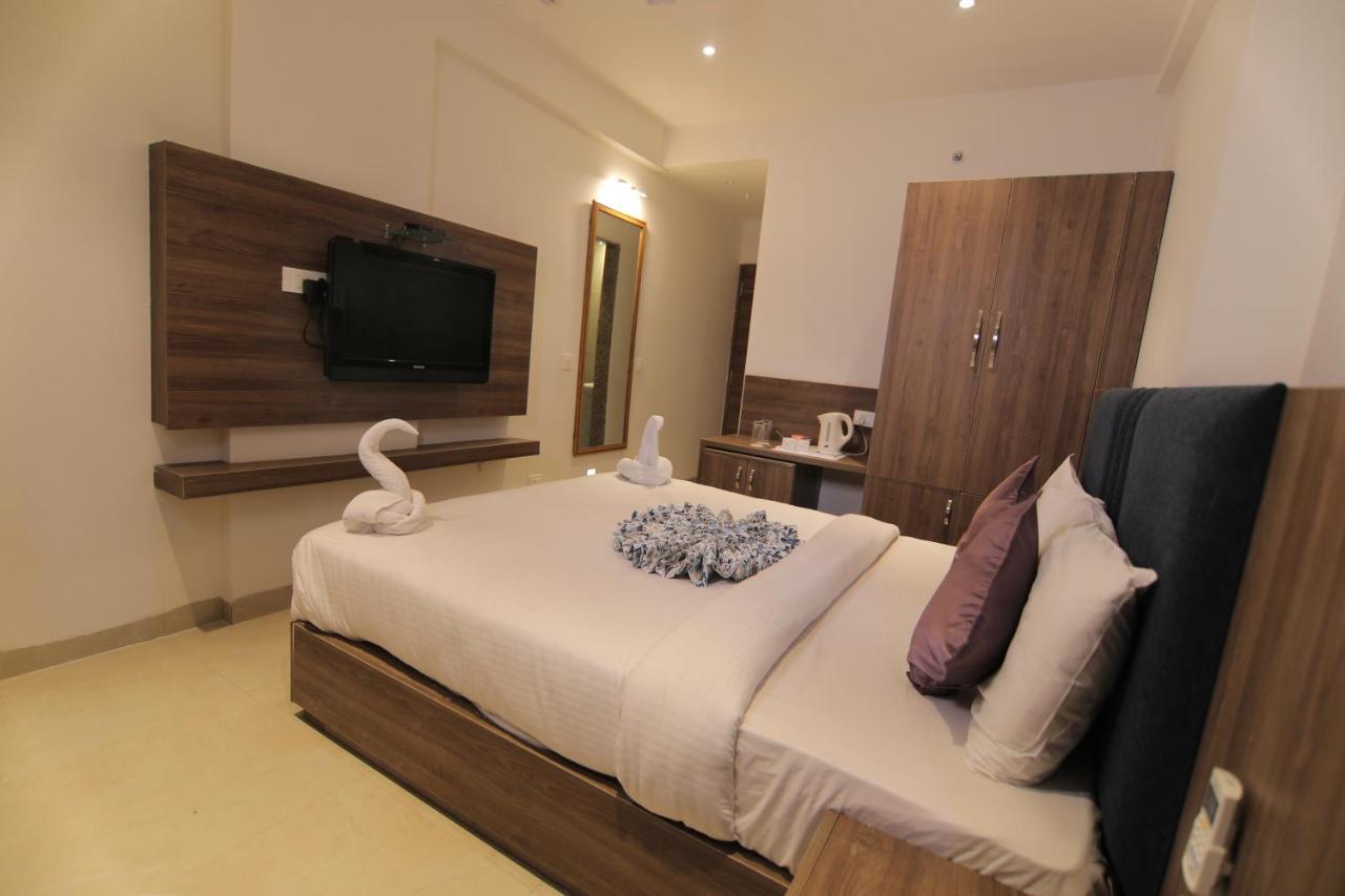 Hotel Mumbai House Express Udaipur Luaran gambar
