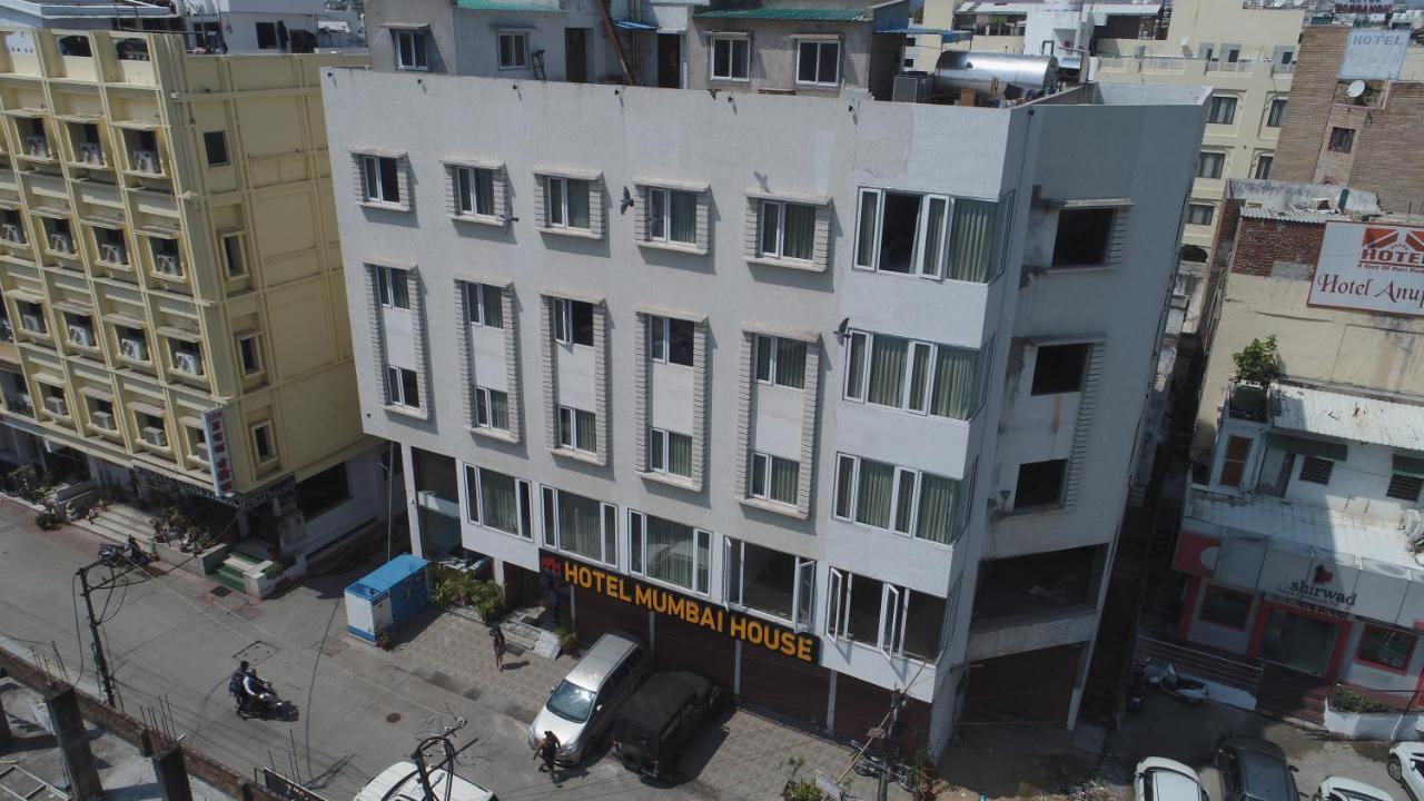 Hotel Mumbai House Express Udaipur Luaran gambar