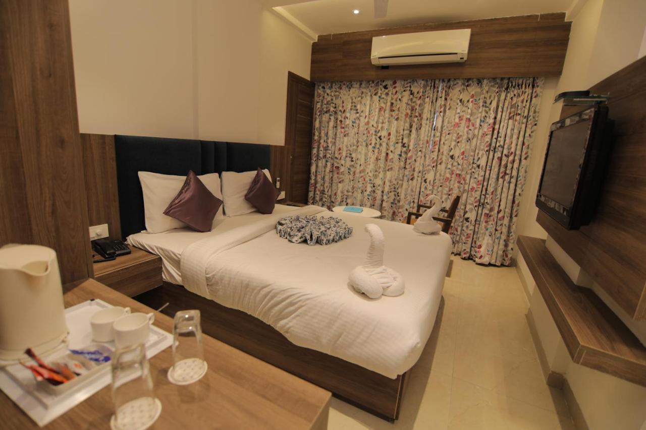 Hotel Mumbai House Express Udaipur Luaran gambar